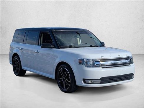 Used 2015 Ford Flex SEL w/ Equipment Group 202A FWD image 3