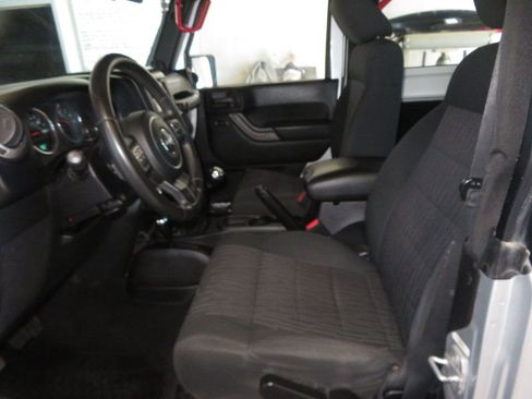 Used 2012 Jeep Wrangler Sport image 19