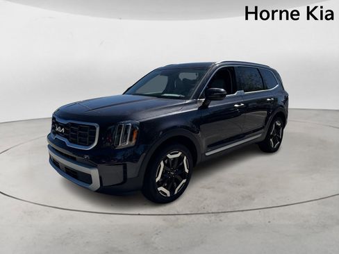 New 2025 Kia Telluride S image 6