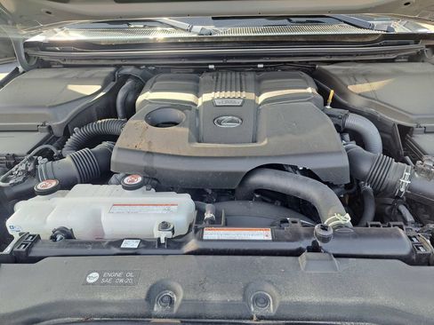 Used 2025 Lexus GX 550 w/ Accessory Package (2T) AWD/4WD image 47