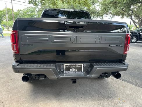 Used 2018 Ford F150 Raptor w/ Equipment Group 802A Luxury AWD/4WD image 6