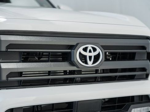 New 2026 Toyota Tacoma SR5 image 10