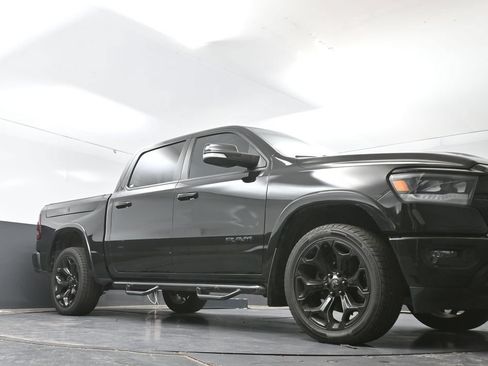 Used 2019 RAM 1500 Laramie AWD/4WD image 25