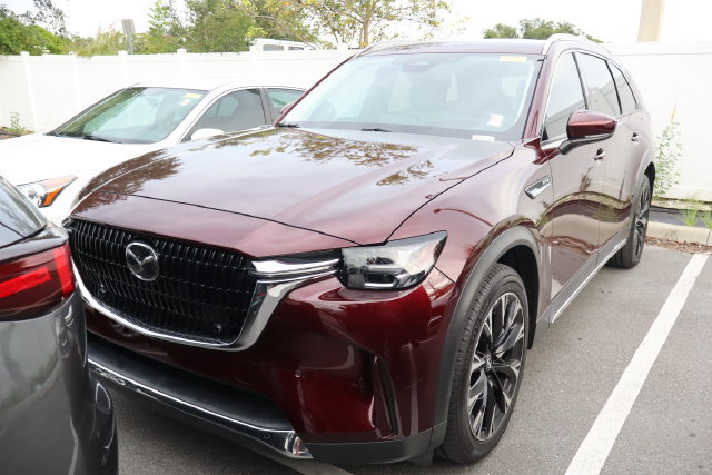 Used 2024 MAZDA CX-90 Plug-In Hybrid w/ Premium Pkg AWD/4WD image 4