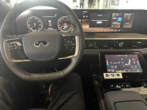 New 2026 INFINITI QX80 4WD image 20