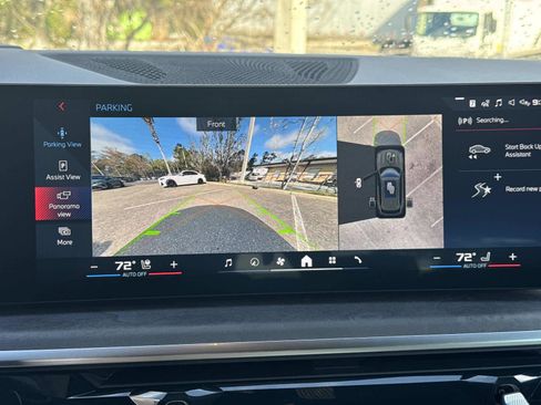 New 2026 BMW X5 M60i w/ Climate Comfort Package image 28