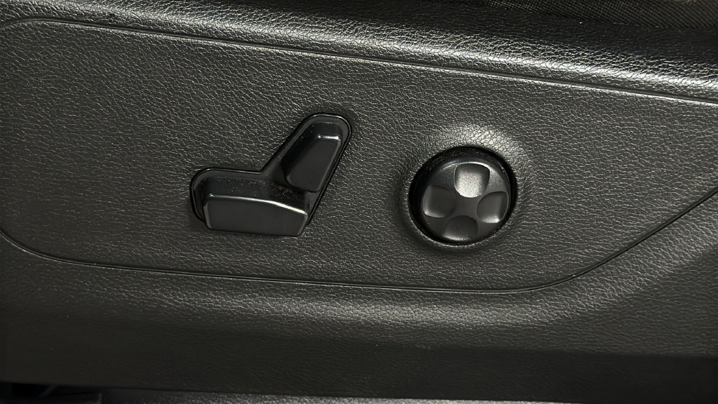 Used 2019 RAM 1500 Big Horn AWD/4WD image 20