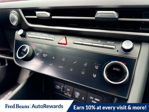 New 2025 Hyundai Sonata Limited image 22