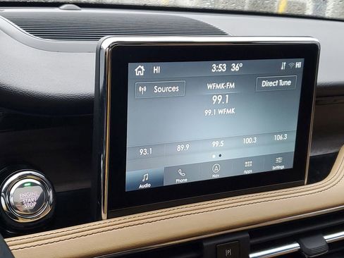 Used 2022 Lincoln Corsair Reserve image 14