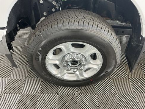 New 2026 Ford F250 XLT w/ 360-Degree Camera Package image 29