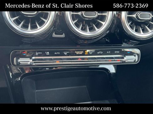 Used 2023 Mercedes-Benz CLA 250 4MATIC image 28