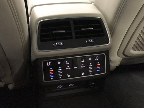 Used 2023 Audi A6 Premium Plus w/ Premium Plus Package AWD/4WD image 18