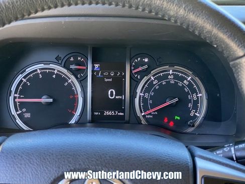 Used 2020 Toyota 4Runner Limited image 25