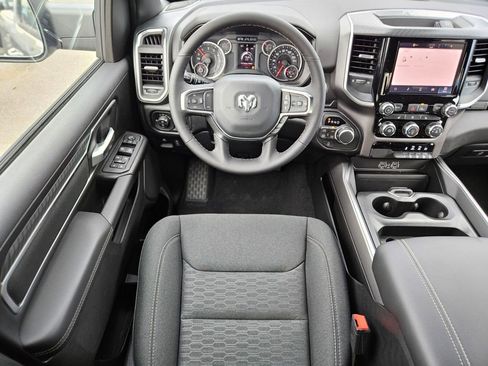 New 2026 RAM 1500 4x4 Crew Cab image 13