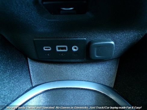 Used 2019 Chevrolet Malibu LT w/ Leather Package image 40