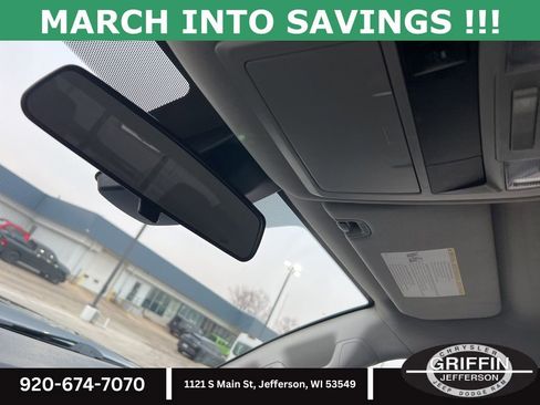 Used 2019 Toyota Tacoma SR w/ SR Convenience Package image 24