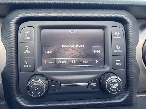 Used 2020 Jeep Wrangler Unlimited Sport S AWD/4WD image 21