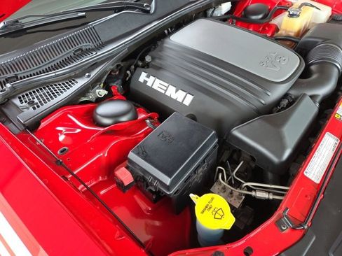 Used 2010 Dodge Challenger R/T image 59
