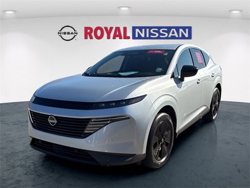 Used 2025 Nissan Murano SV image 3