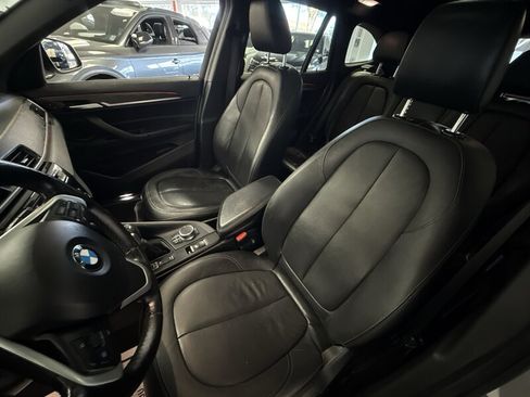 Used 2017 BMW X1 xDrive28i AWD/4WD image 16