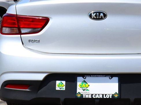 Used 2018 Kia Rio LX FWD image 19