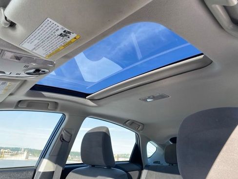 Used 2014 Toyota Prius Three w/ Solar Roof Package FWD image 14