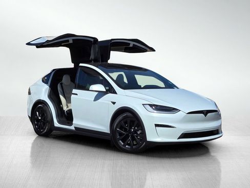 Used 2022 Tesla Model X Base image 2