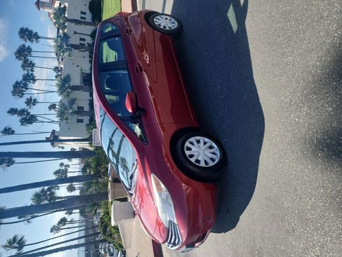 Used 2015 Nissan Versa Note SV FWD image 25