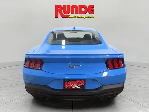 Used 2024 Ford Mustang GT Premium image 4