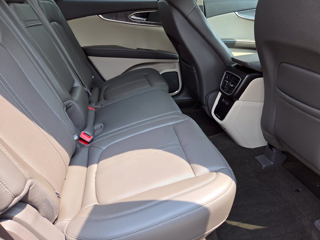Used 2020 Lincoln Nautilus Reserve w/ Equipment Group 201A AWD/4WD image 22