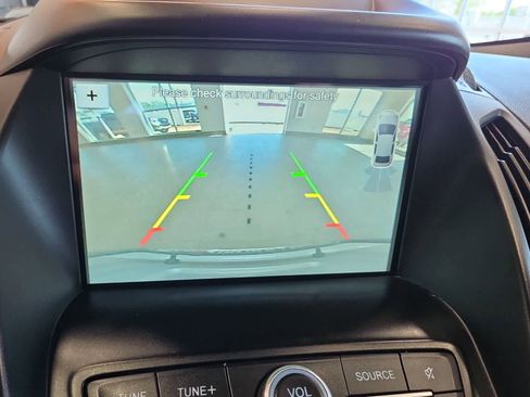 Used 2019 Ford Escape SEL AWD/4WD image 28