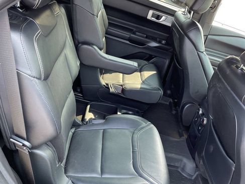 Used 2020 Ford Explorer ST AWD/4WD image 12