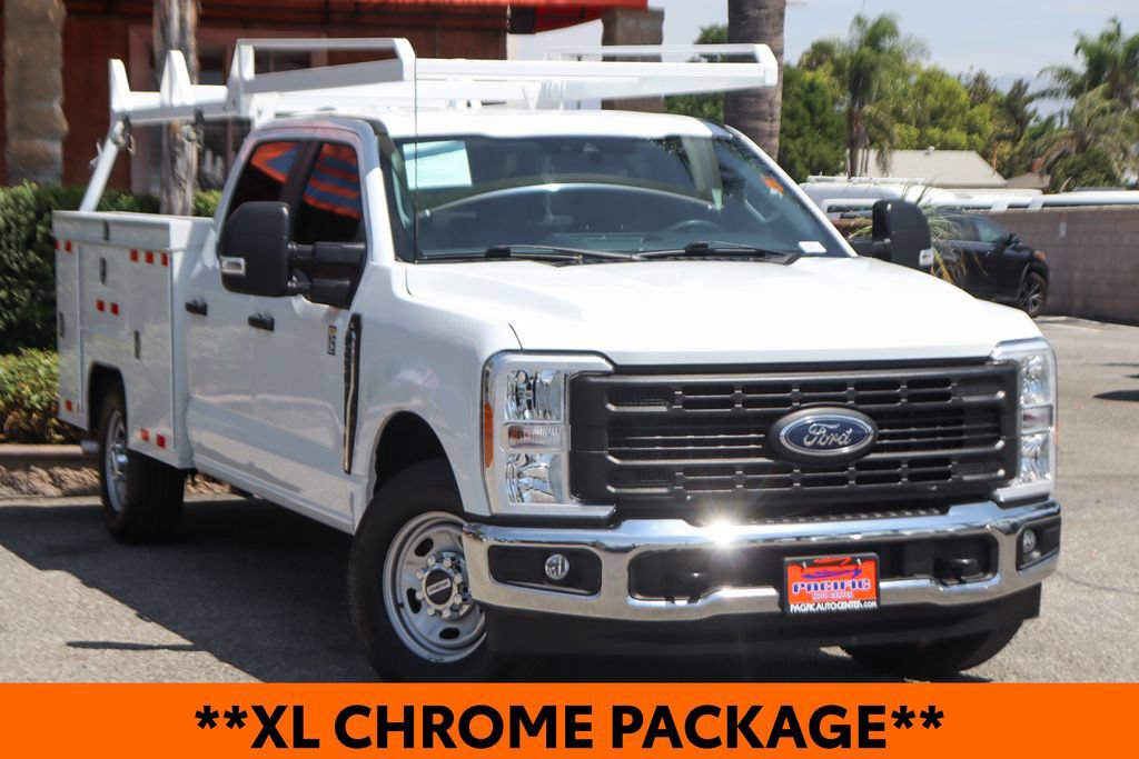 Used 2023 Ford F250 XL w/ XL Chrome Package RWD image 2