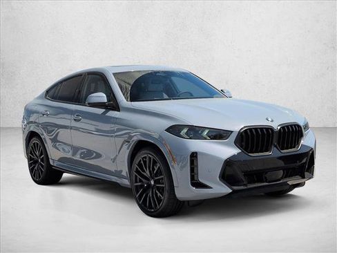 New 2026 BMW X6 xDrive40i w/ Climate Comfort Package image 7