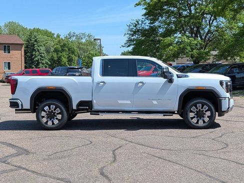 New 2026 GMC Sierra 3500 Denali w/ Denali Reserve Package AWD/4WD image 19