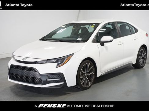 Used 2020 Toyota Corolla SE image 1