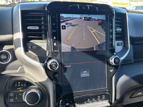 Used 2024 RAM 2500 Big Horn w/ Night Edition image 23