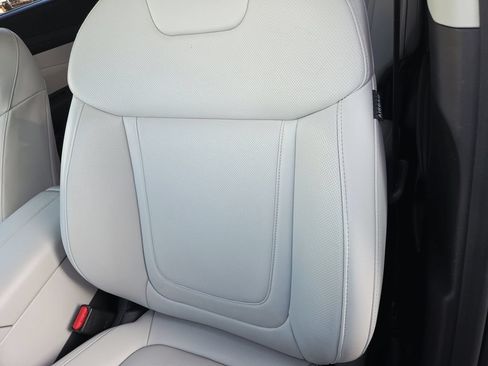 Used 2025 Hyundai Tucson SEL FWD image 13