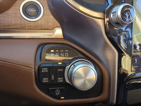 Used 2020 RAM 1500 Limited image 10