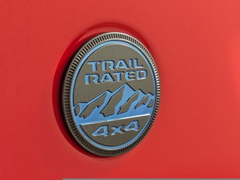 Used 2025 Jeep Wrangler Sahara w/ Safety Group image 29