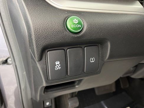 Used 2016 Honda CR-V LX image 25