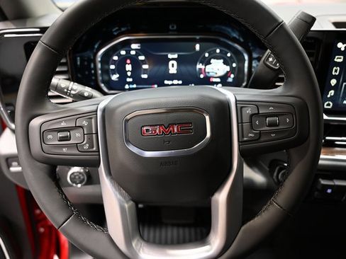 New 2026 GMC Sierra 1500 Elevation image 23