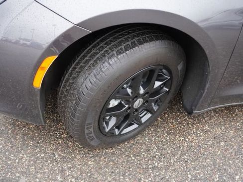 Certified 2023 Chrysler Voyager LX FWD image 14