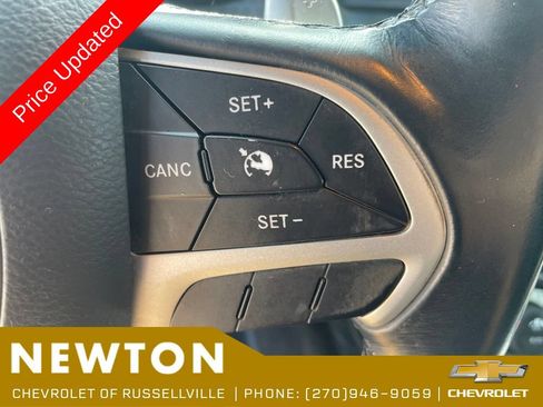 Used 2017 Dodge Challenger SXT Plus RWD image 15