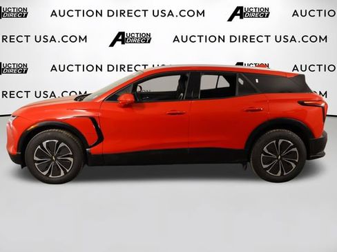 Used 2024 Chevrolet Blazer EV LT AWD/4WD image 5