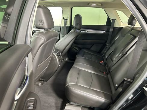 Used 2019 Cadillac XT5 Premium Luxury image 26