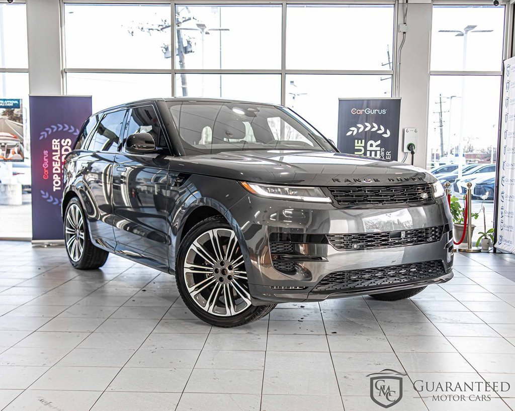 Used 2024 Land Rover Range Rover Sport Dynamic SE AWD/4WD image 3
