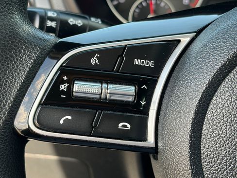 Used 2020 Kia Optima LX FWD image 19