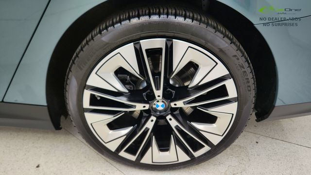 Used 2026 BMW i5 xDrive40 AWD/4WD image 91