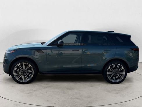 New 2026 Land Rover Range Rover Sport SE AWD/4WD image 7